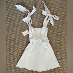 NWT - Show Me Your Mumu Claire Dress